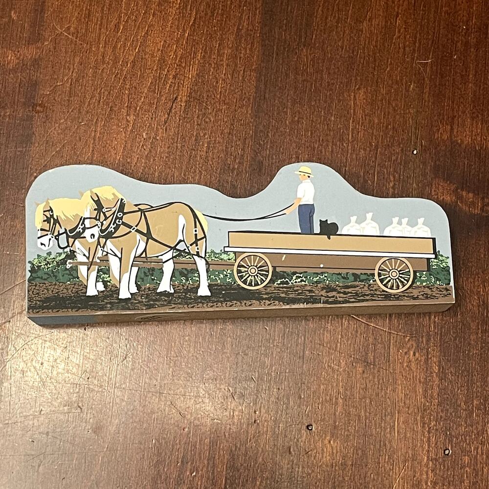 The Cat's Meow Amish Open Wagon Wooden Shelf Sitter 2006 Amish Series